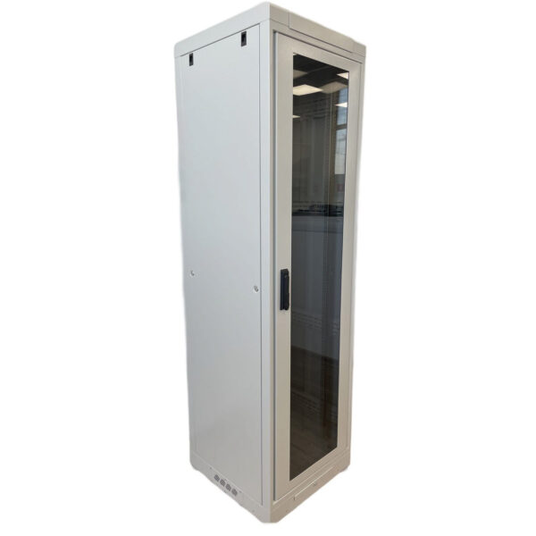 Телекоммуникационный серверный шкаф 19 дюймов напольный 18U 600x1000